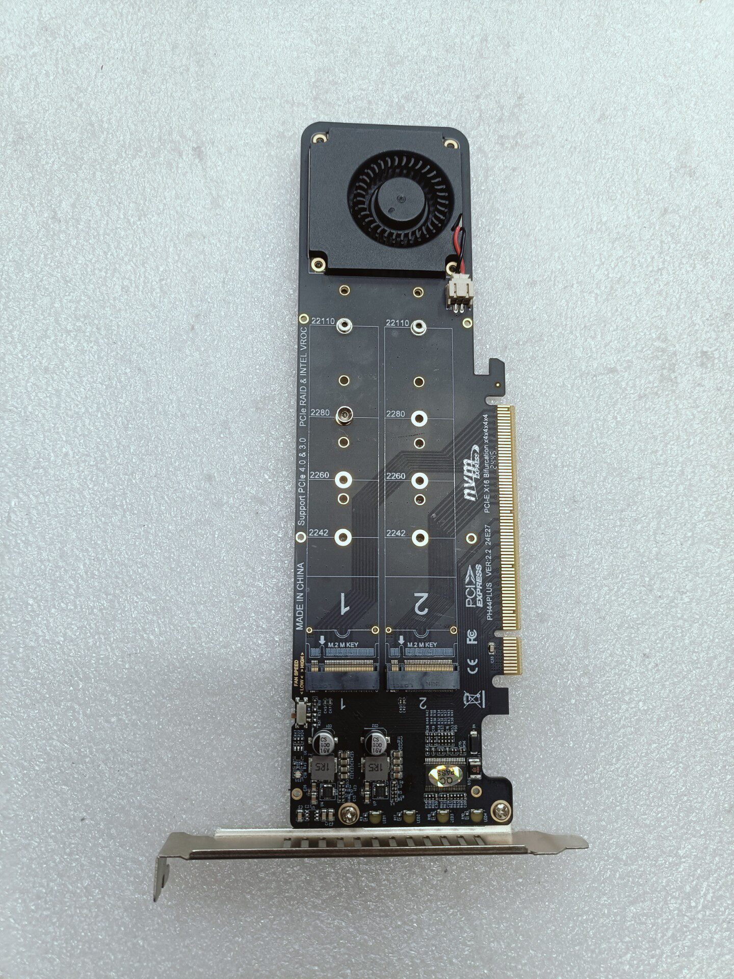 【熱銷推薦】PCIe 4.0×16 四盤位擴充卡 支援M.2 NVMe SSD 高速硬碟拆分卡 電腦主機板升級必備