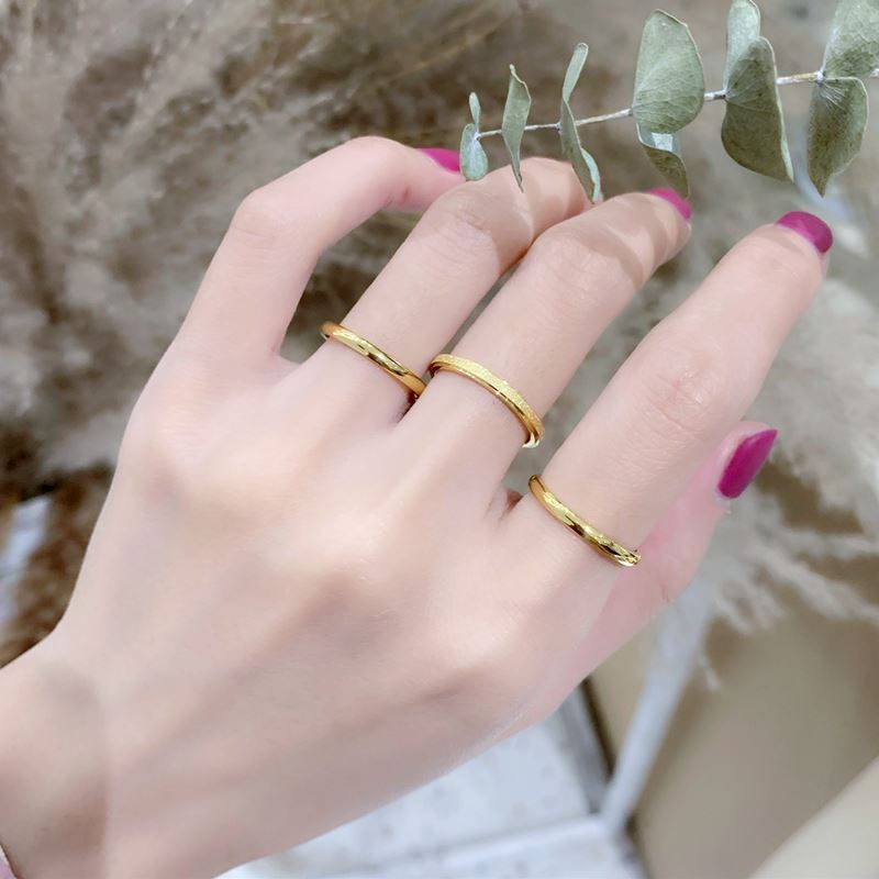 實心素圈戒指鍍黃金女食指簡單簡約鈦鋼不掉色單身學生尾戒女小指