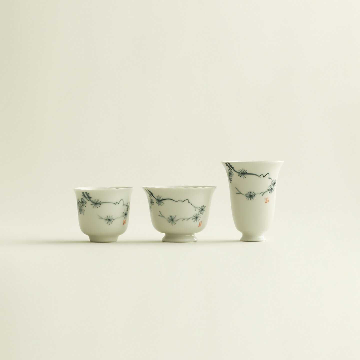 手繪青松小號茶杯品茗杯釉下彩個人專用主人杯單個草木灰功夫茶具