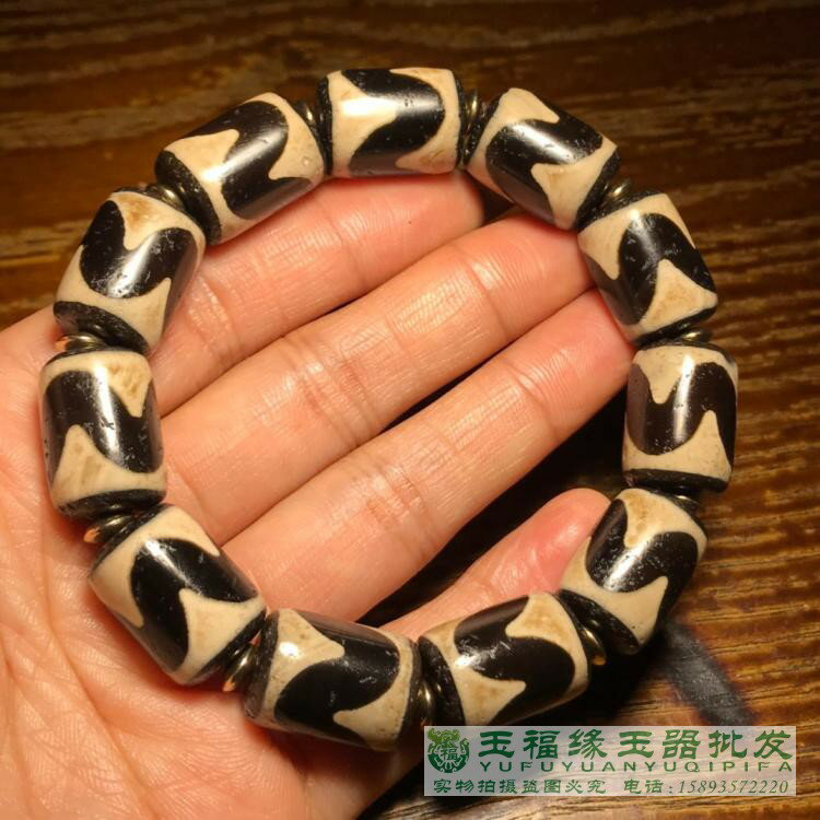 西藏天珠虎牙三眼天珠手串真品至純瑪瑙玉髓包漿油潤風化清晰| 協