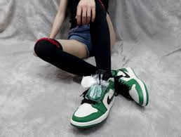 aj 1 mid pine green