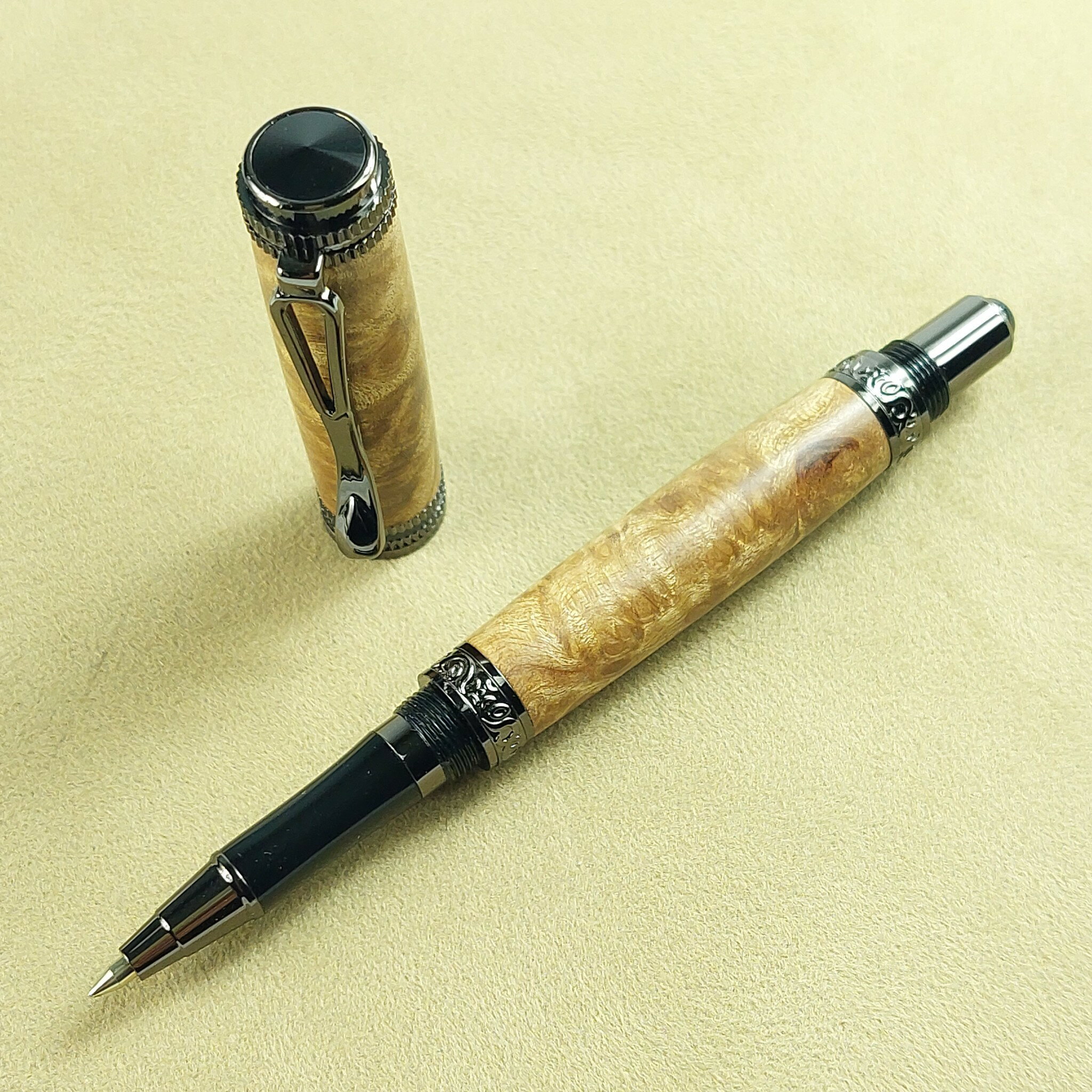 黃金樟樹榴鋼珠筆 #KOBE手工筆 #手工筆 #手工鋼珠筆