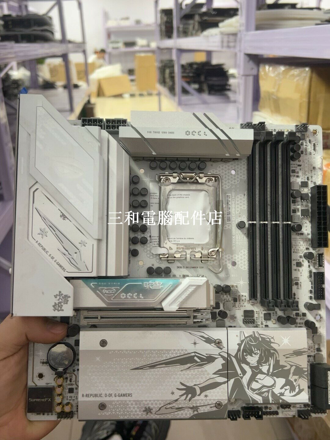 華碩 ROG STRIX B860-G GAMING WIFI S 吹雪主機板 實物拍攝 所見即所得 官方質保 店保到自動確認收貨 快速出貨