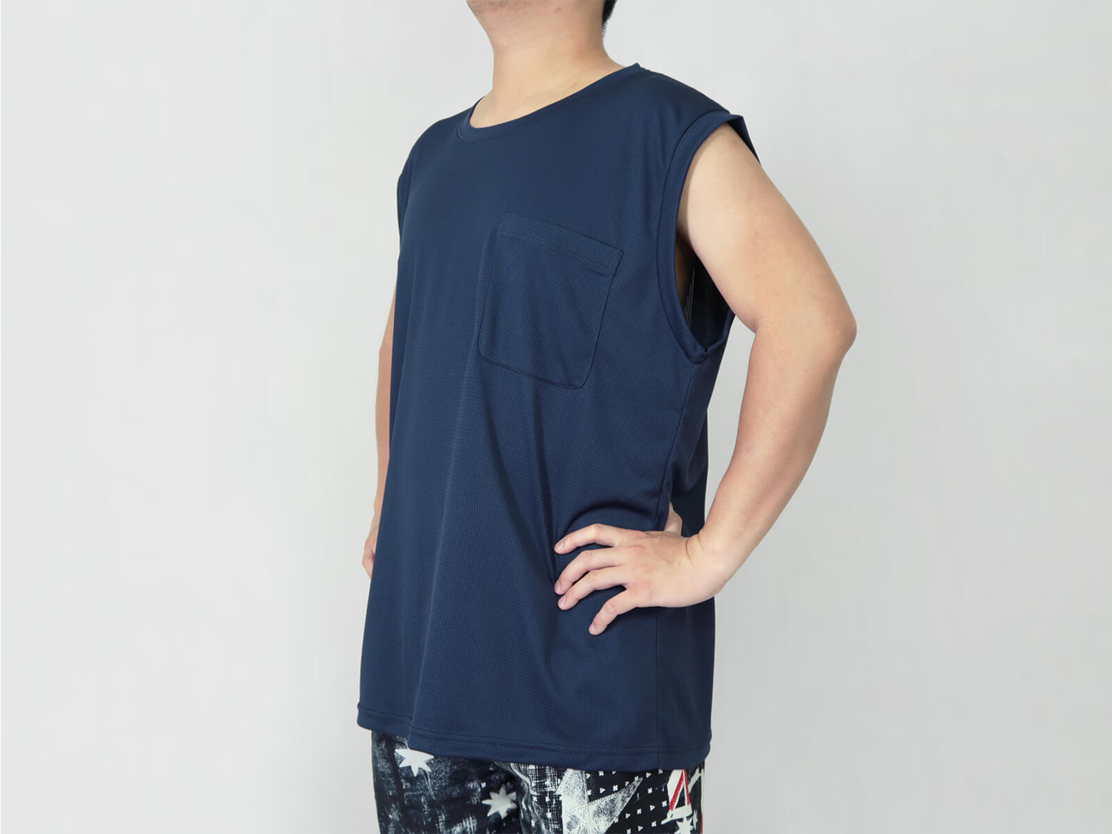 加大尺碼背心 吸濕排汗台灣製無袖背心 彈性吊嘎 機能布料運動背心 球衣 口袋背心 慢跑背心 健身背心 素面背心 無袖T恤 吊嘎背心 無挖背背心 百搭背心 夏天背心 背心T恤 無袖上衣 TANK TOPS SLEEVELESS SHIRTS  MADE IN TAIWAN BIG_AND_TALL (310-3065-08)深藍色、(310-3065-21)黑色 3L 5L 7L(胸圍52~59英吋) [實體店面保障] 5