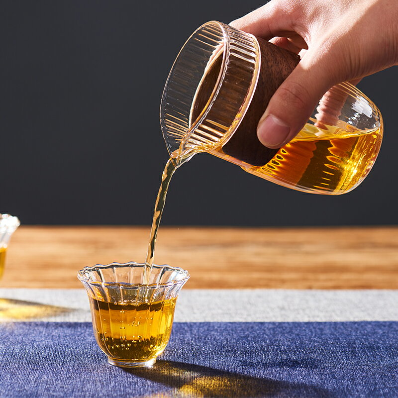 玻璃條紋公道杯茶濾一體防燙公杯功夫茶具日式大號分茶器具大容量 1