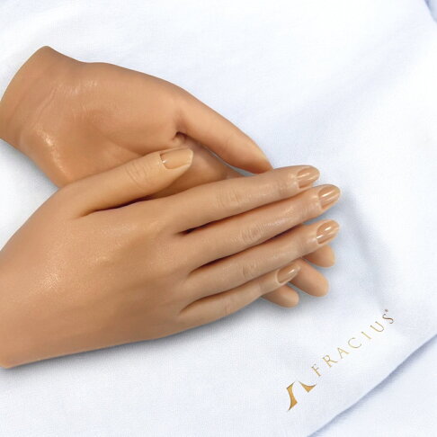 FRACIUS 高仿真手 矽膠手模 美甲練習假手 矽膠足模 仿真人假手 0