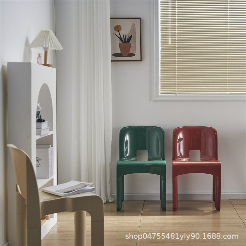 中古復刻餐椅vintage設計師攝影奶茶店簡約家用塑料靠背化妝椅子