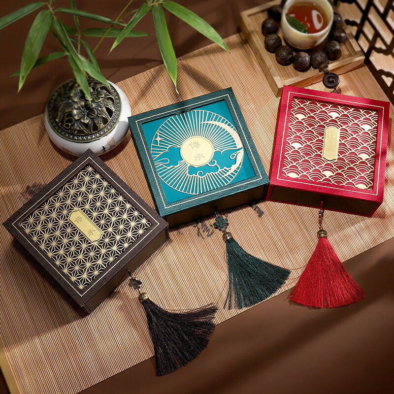 錦盒 首飾盒 禮品盒 高檔古法金珠寶首飾手鐲包裝盒玉器手串文玩禮品收藏盒子復古客製化『cyd23112』