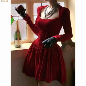 法式紅色連衣裙絲絨小個子方領禮服短款圣誕節派對赫本風修身裙子