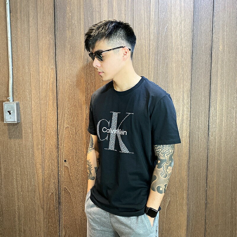 美國百分百【全新真品】 Calvin Klein T恤 CK 短袖 T-shirt 短T LOGO 滿版CK CC17