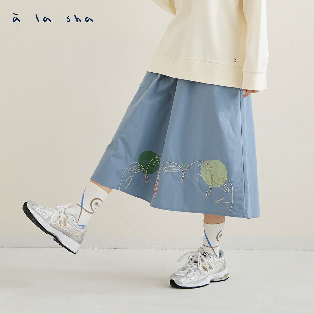 a la sha 抹茶Q咪繞線點點裙 1