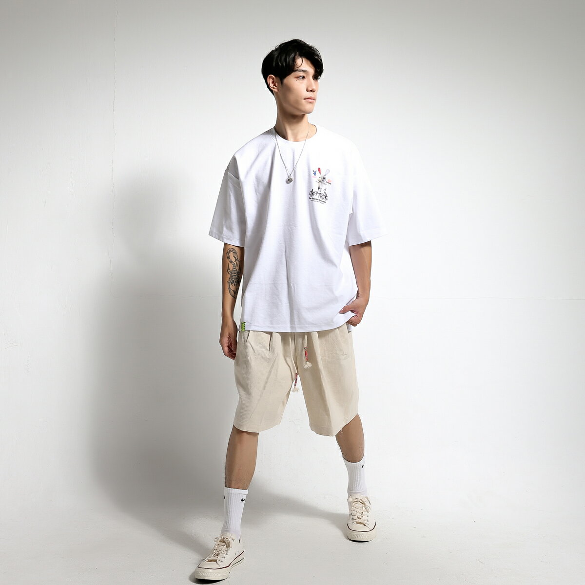 【JPG】韓國正品 抽繩短褲 休閒百搭短褲 ( 兩色可選) 5