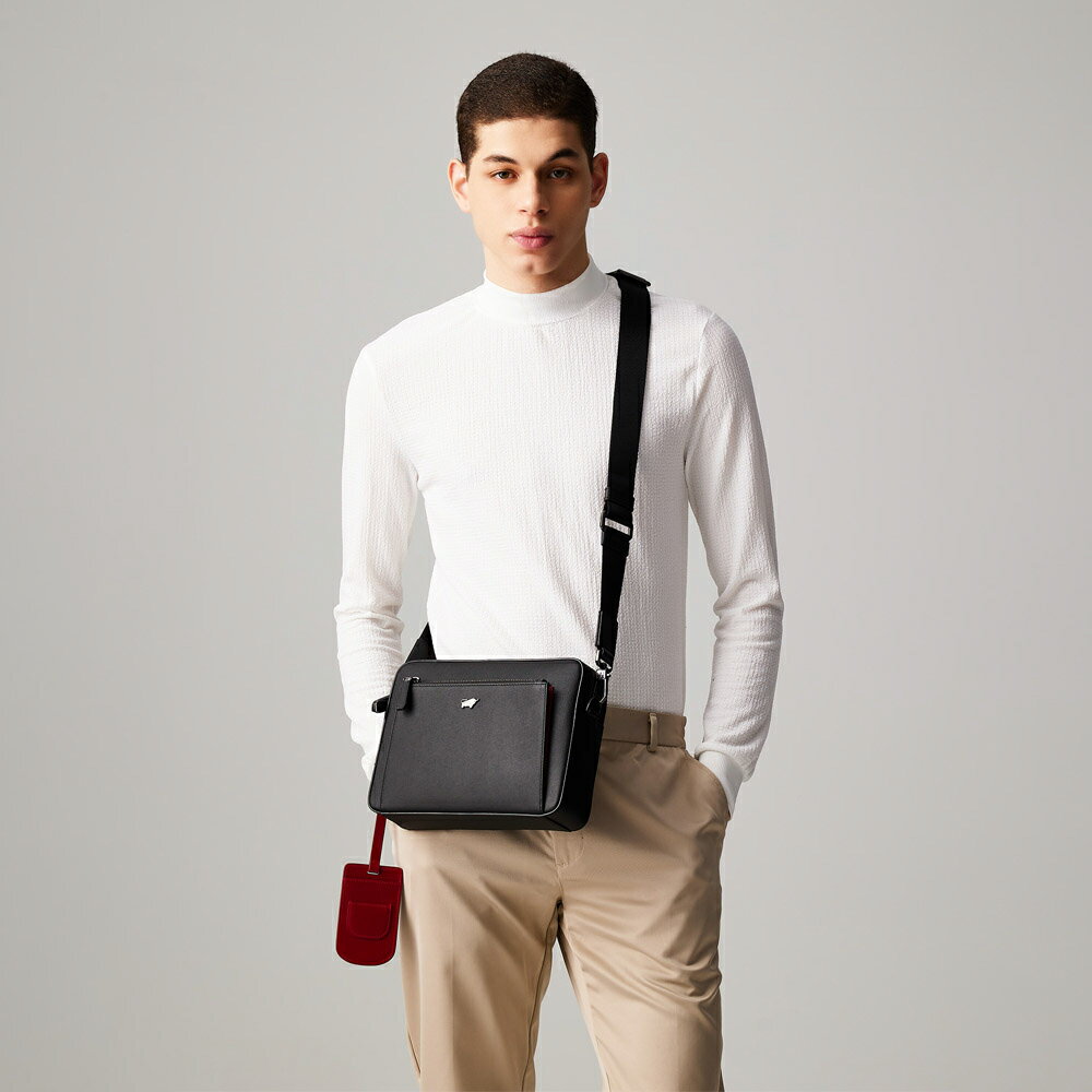 【BRAUN BUFFEL 德國小金牛】臺灣總代理 維克多-CNY 橫式斜揹包-黑色/BF567-61-BK