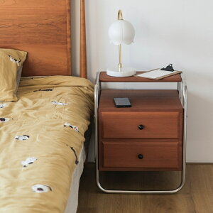 床頭櫃 北歐包豪斯 網紅實木不銹鋼收納床頭柜 床邊柜 單人邊柜