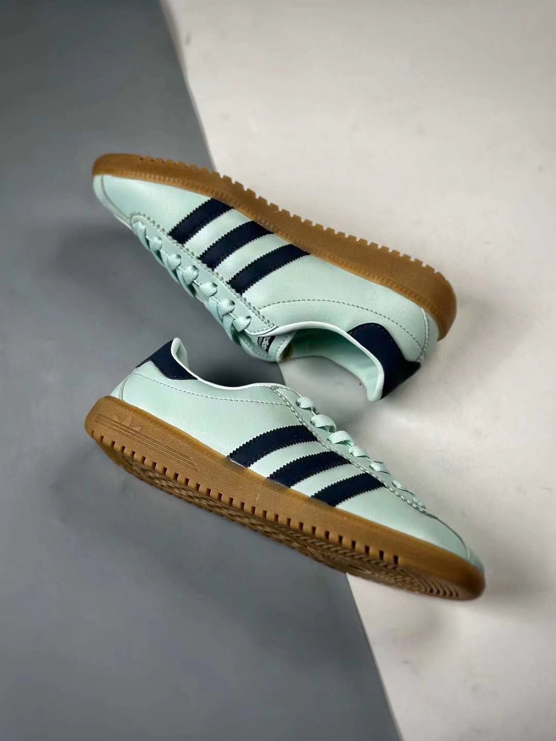 Adidas originals clearance bermuda