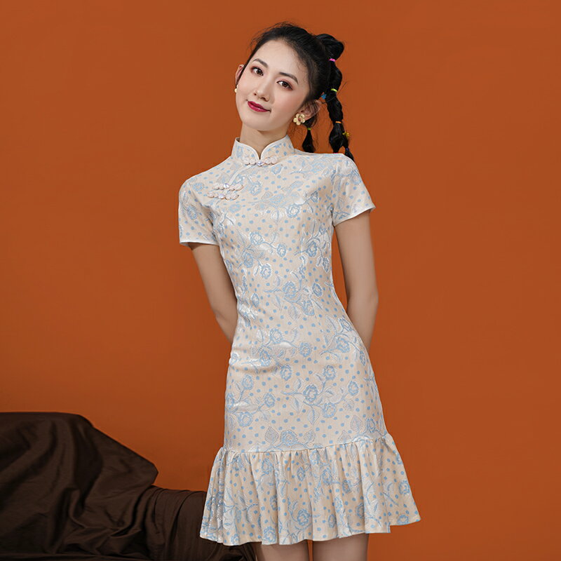 蕾絲旗袍年輕款少女改良版修身021年新款夏季魚尾短袖連衣裙子潮