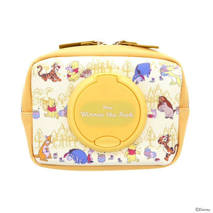 【震撼精品百貨】小熊維尼 Winnie the Pooh ~日本Disney迪士尼 小熊維尼多功能皮質紙巾收納包seepo*69176