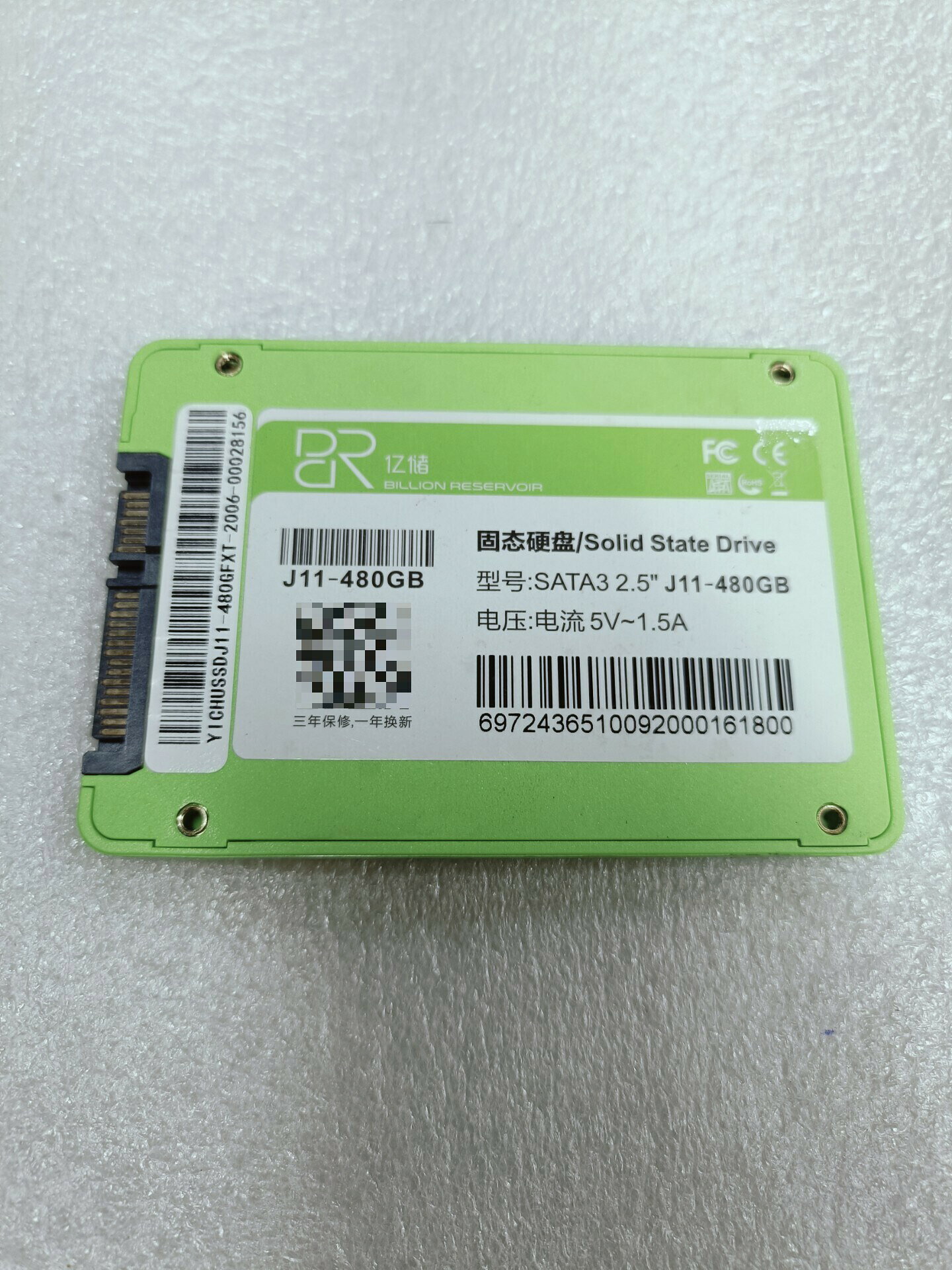 億儲J11 480GB SATA3固態硬碟 SSD 2.5吋 讀寫快 電腦升級 筆電外接硬碟 二手功能正常