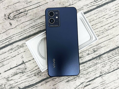 【二手機】vivo Y55 5G 6.58 吋 4+/128G| 空機+防摔殼+配件+保護貼+32G記憶 售後保固10天| APP下單4% 5
