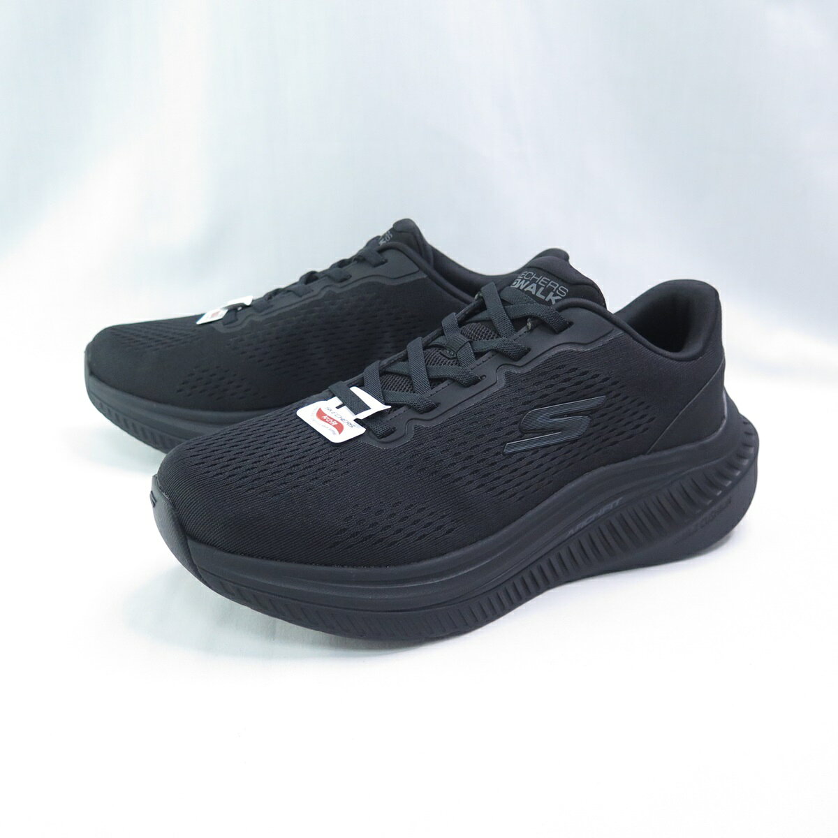 Skechers 216354BBK 男健走鞋 GO WALK Max Cushioning Arch Fit 黑 | ISPORTSHOP ...