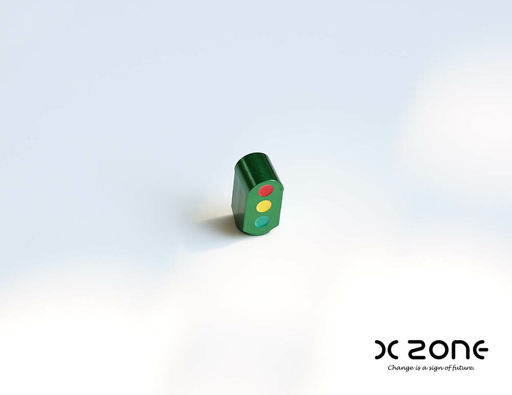 【X-Zone】VC-23E 紅綠燈 造型氣嘴蓋