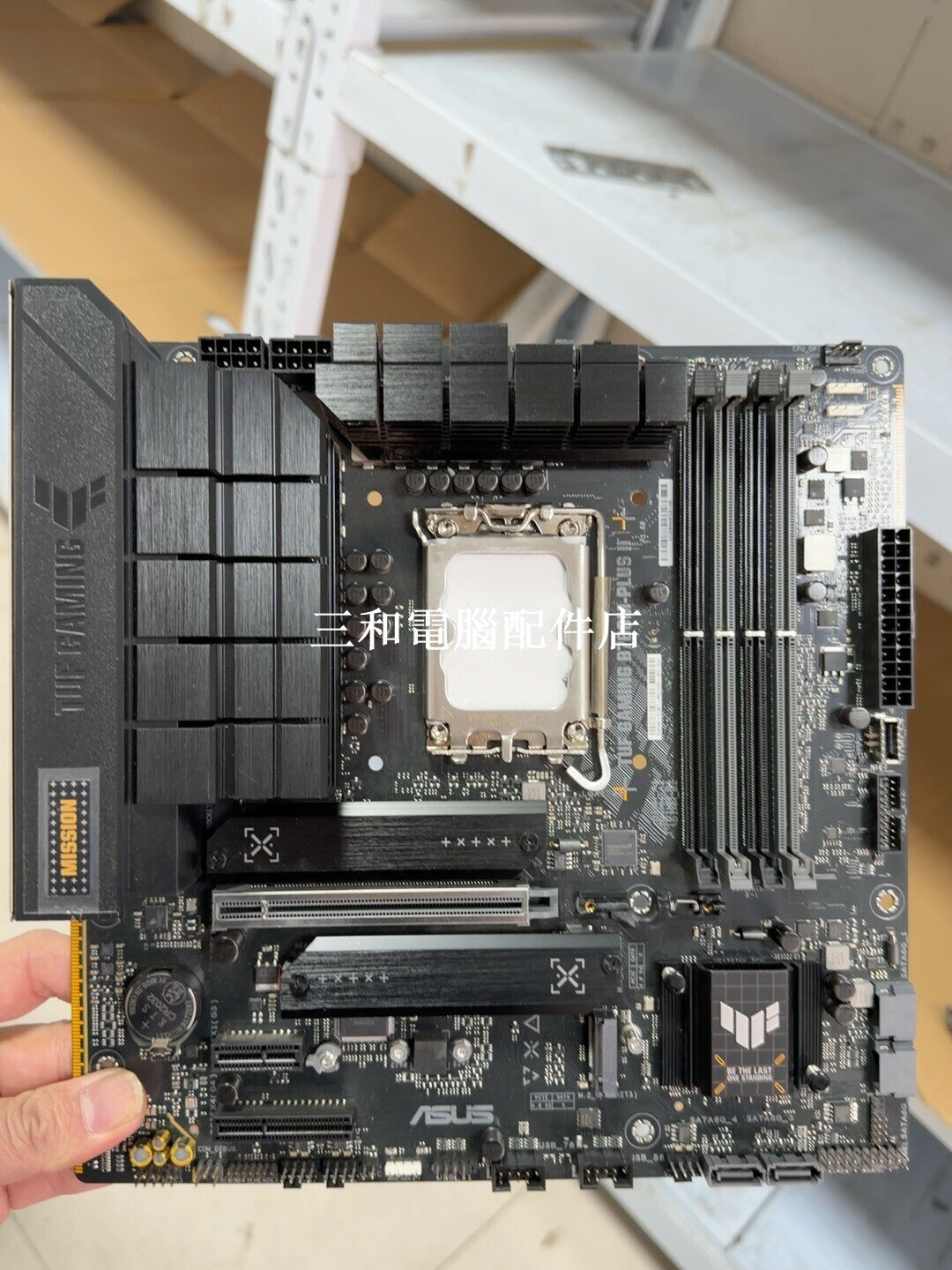 華碩 TUF GAMING B760M 二代 主機板 DDR5 LGA1700 12 13 14 代 酷璣 雙M 2 2 5G 網絡卡 WiFi6E 完美成色