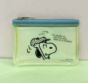 【震撼精品百貨】史奴比Peanuts Snoopy SNOOPY拉鍊零錢包-透明黃#53096 震撼日式精品百貨