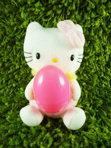 【震撼精品百貨】Hello Kitty 凱蒂貓 絨毛娃娃-粉抱蛋 震撼日式精品百貨
