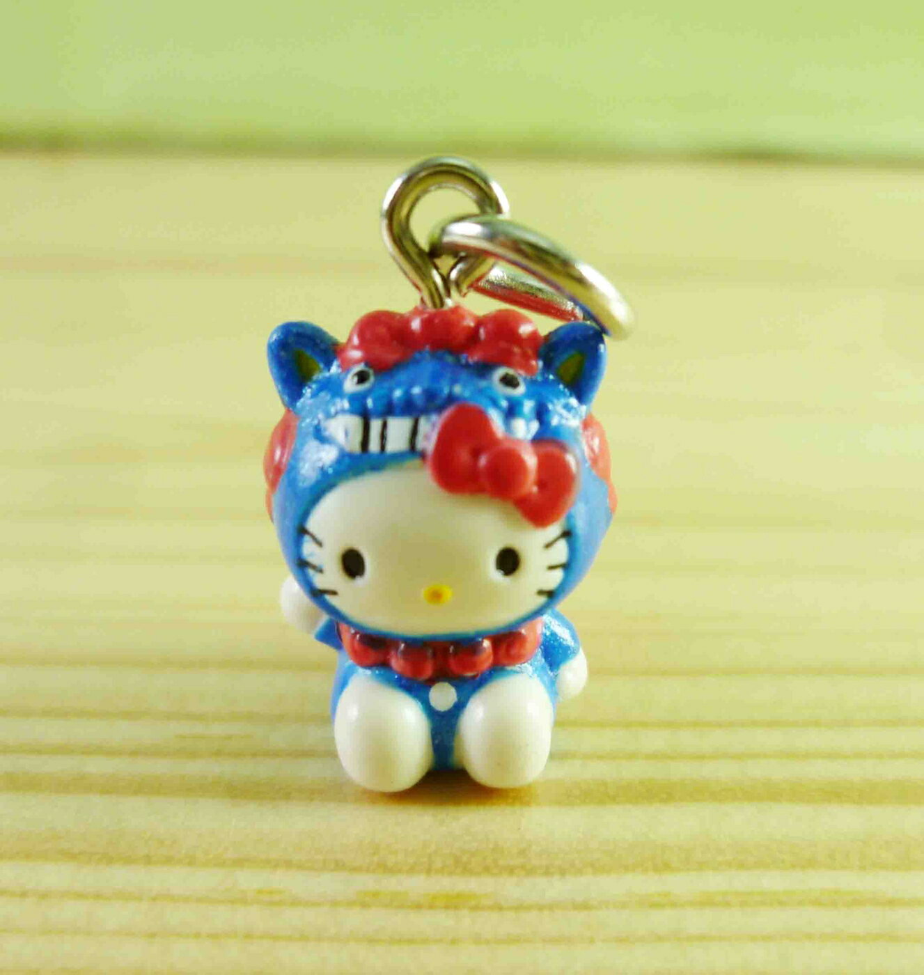 【震撼精品百貨】Hello Kitty 凱蒂貓 KITTY鎖圈-地域限定版吊飾-沖繩(藍) 震撼日式精品百貨