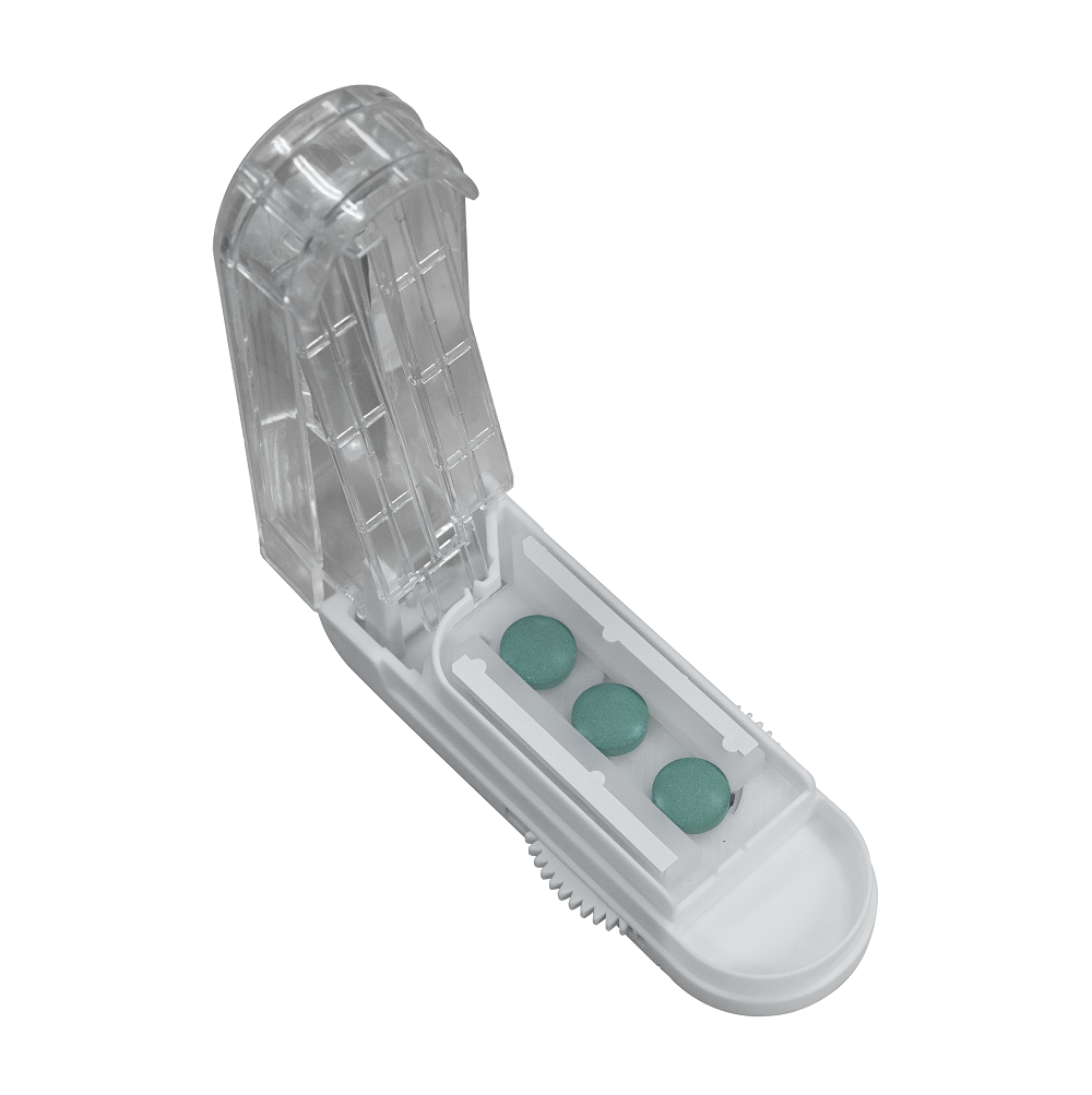 切藥器 隱刀式 多顆 安全切藥器 保健品 藥錠 B群 分藥【護立康】 0