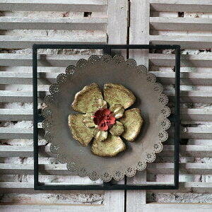 歐式復古鐵藝花朵鏤空裝飾壁掛1入