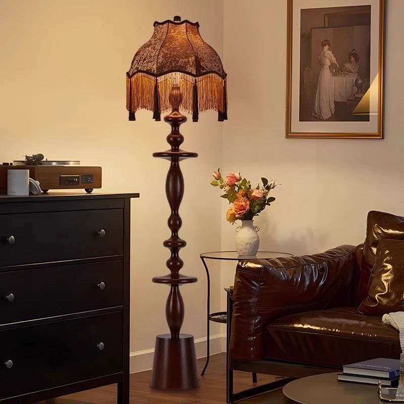 公司貨 超低價 法式流蘇落地燈復古溫馨客廳沙發邊裝飾燈中古風創意設計臥室燈具 快速發貨