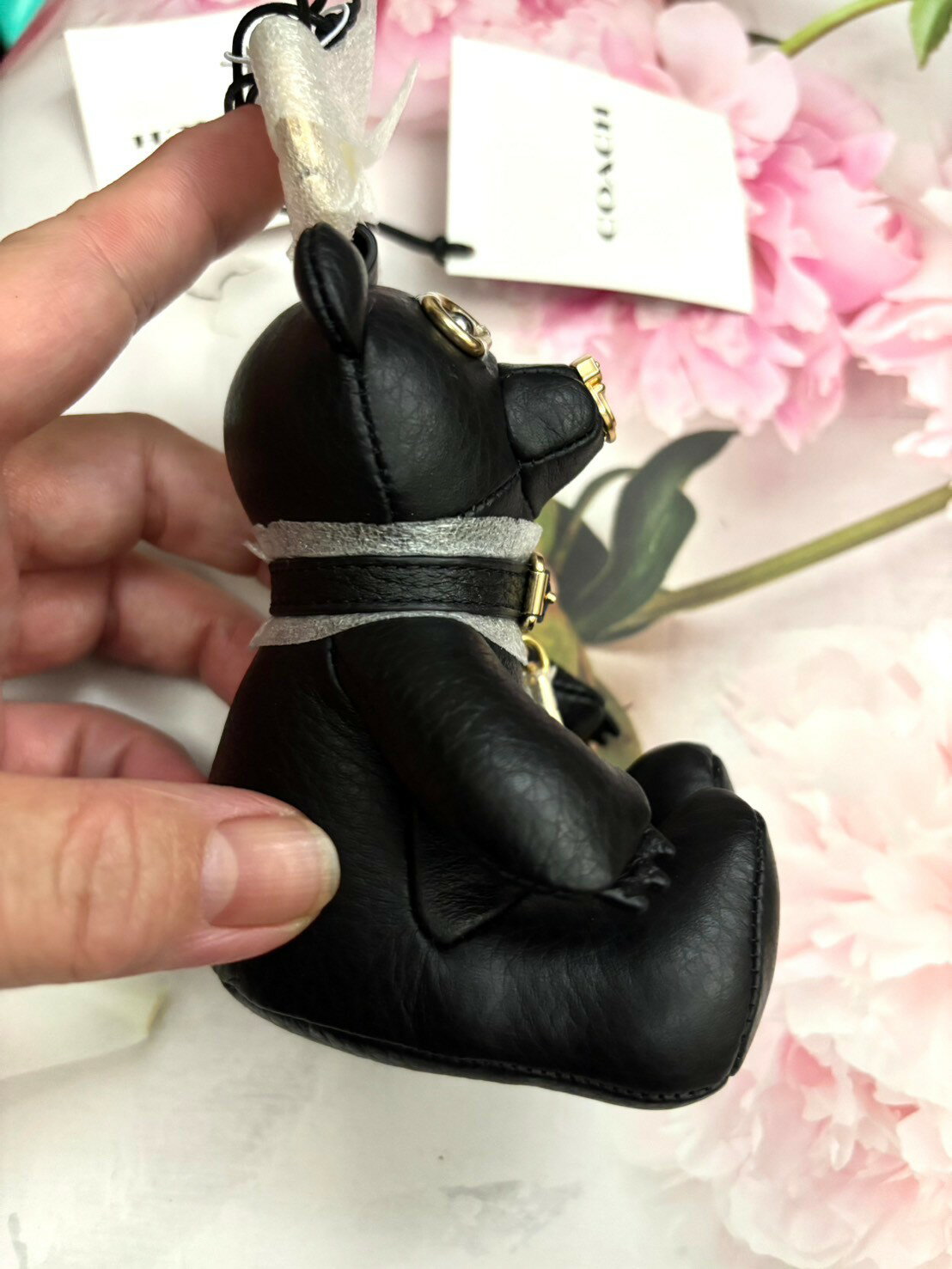 現貨在台~不用等~ Coach 黑色logo 坐姿小熊鑰匙門禁圈 2