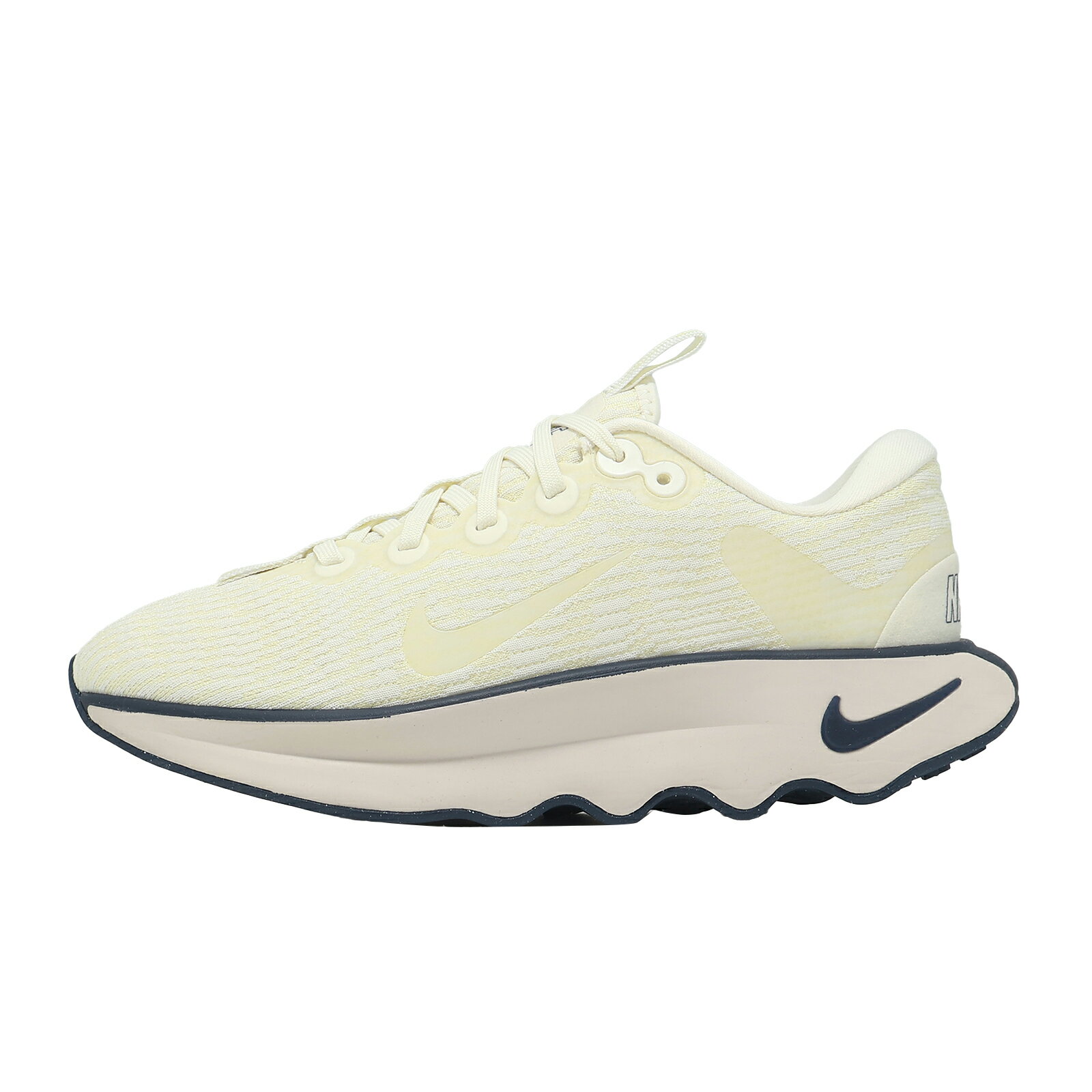 Nike 慢跑鞋 Wmns Motiva 女鞋 米白 緩衝 弧形大底 運動鞋 DV1238-113