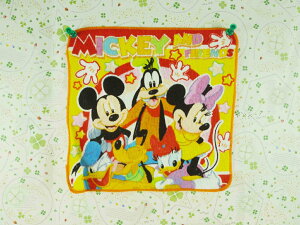 【震撼精品百貨】Micky Mouse 米奇/米妮 小方巾-高飛狗 震撼日式精品百貨