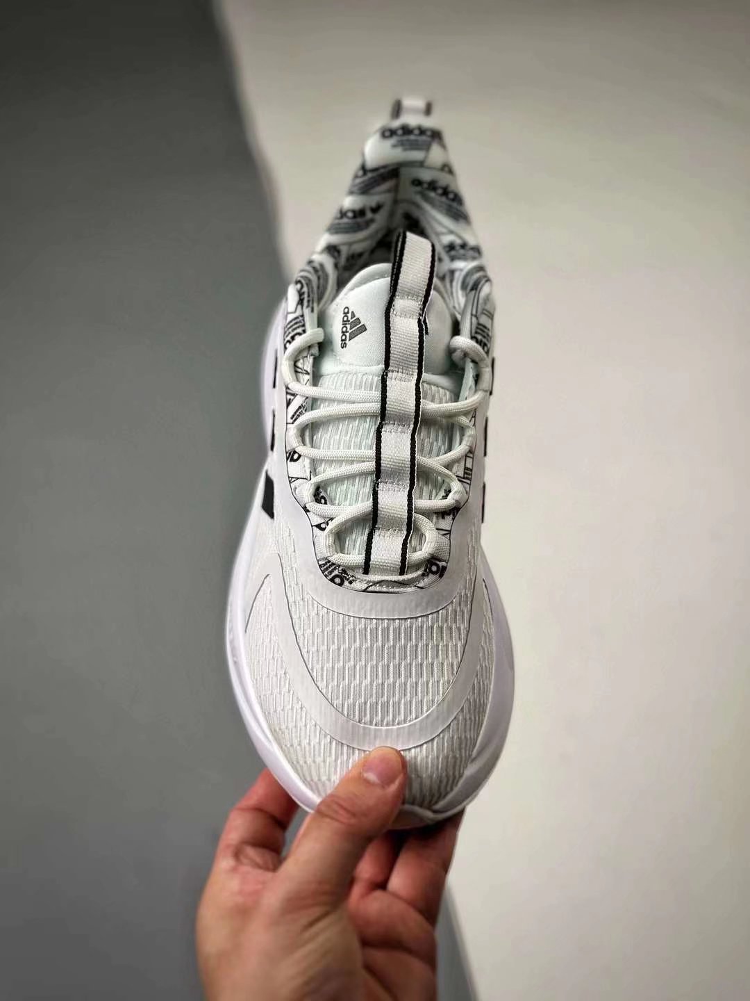 大幣 Adidas Alpha Bounce 新款休閒男女跑步鞋| 日昇鞋店直營店| 樂天