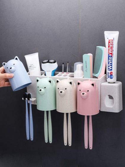 牙刷架 吸壁式創意卡通牙刷置物架衛生間壁掛置物牙刷架牙刷杯漱口杯套裝 【晶彩生活】