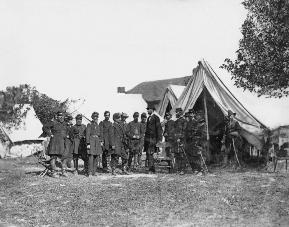 Posterazzi: Lincoln & Mcclellan Nabraham Lincoln With General George B ...