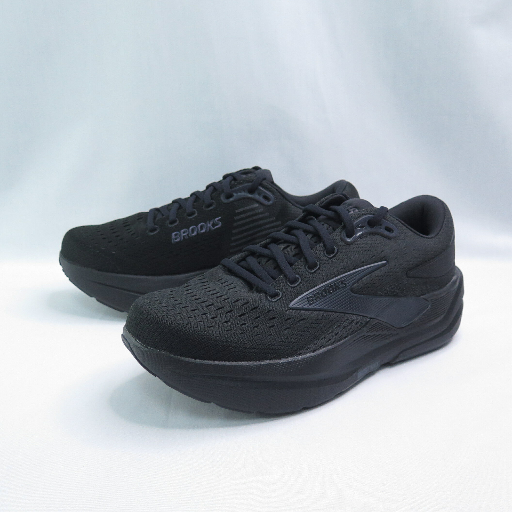 BROOKS 1104642E020 Ghost Max 3 男慢跑鞋 魔鬼極致 2E楦 黑【iSport愛運動】
