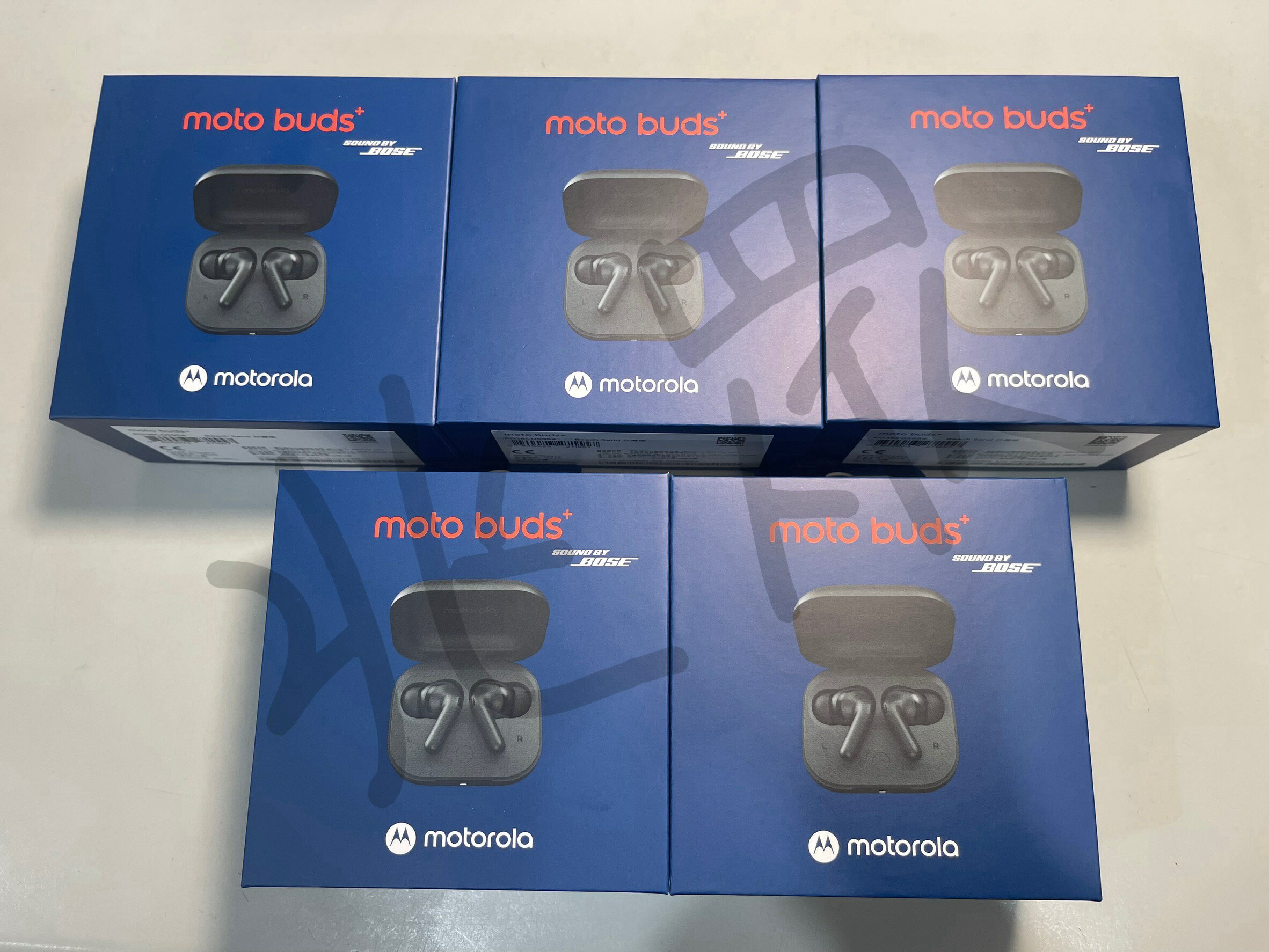 MOTO Buds+ (Sound by Bose)真無線藍牙耳機 全新未拆封 商品未拆未使用可以7天內申請退貨,退貨運費由買家負擔 如果拆封使用只能走維修保固,您可以再下單唷