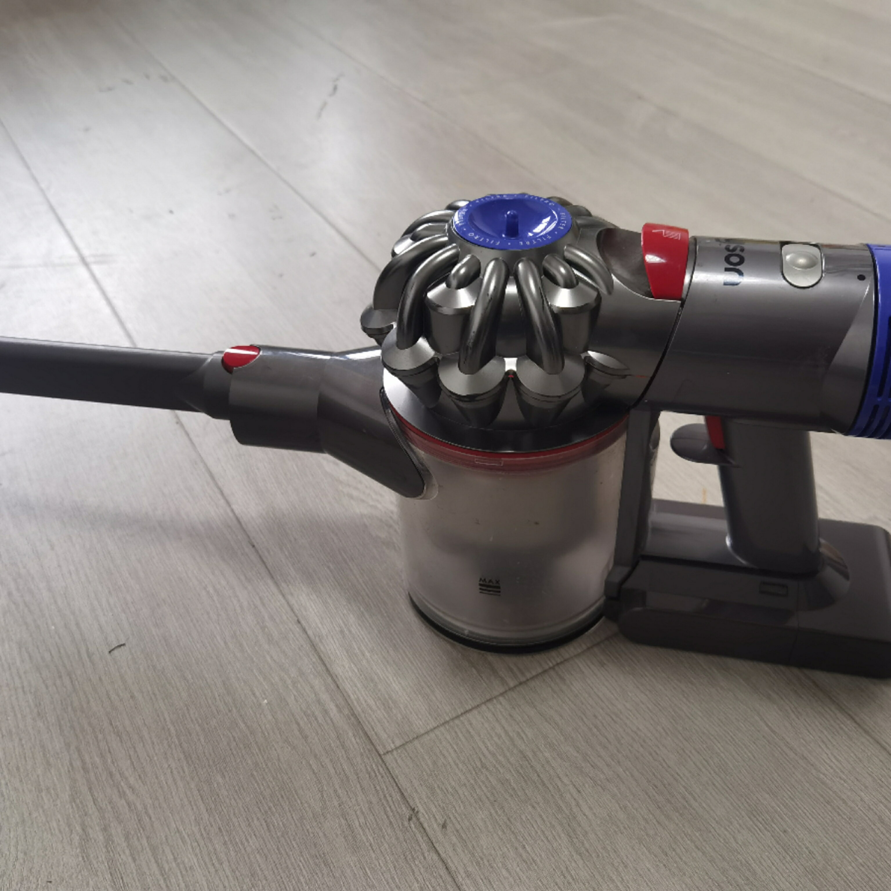 【台灣公司 可開發票】dyson/戴森吸塵器維修專業修理v10v8v6v7 換電池濾芯配件清洗服務 3