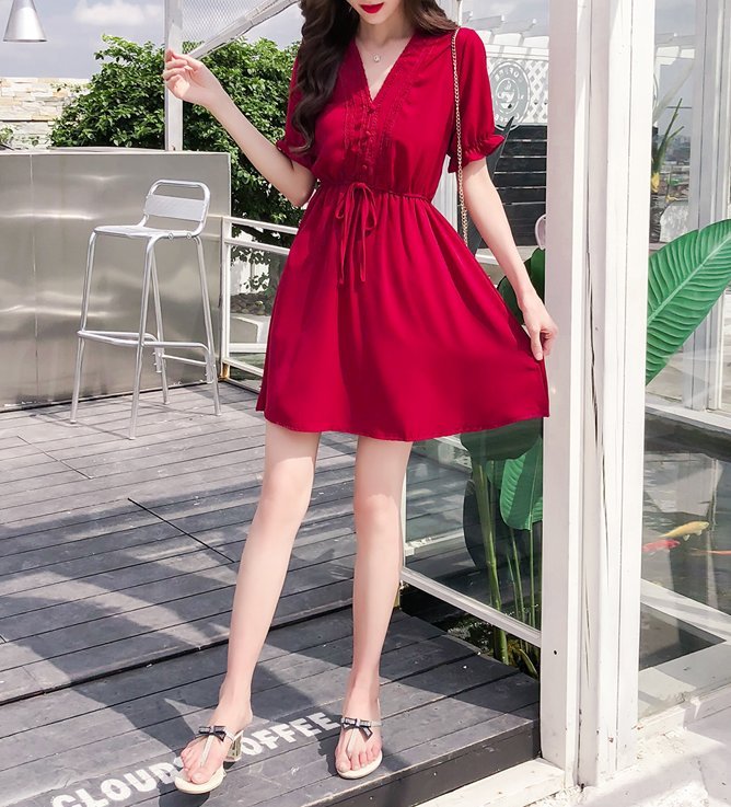 FINDSENSE H1 2018 夏季 新款 溫柔 冷淡風 收腰 氣質仙女裙 V領顯瘦 紅色連衣裙 休閒潮流 女裙子