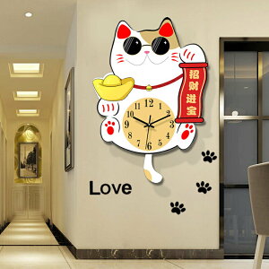 2024新款餐廳招財貓大氣鐘表掛鐘客廳網紅創意表家用簡約掛墻時鐘