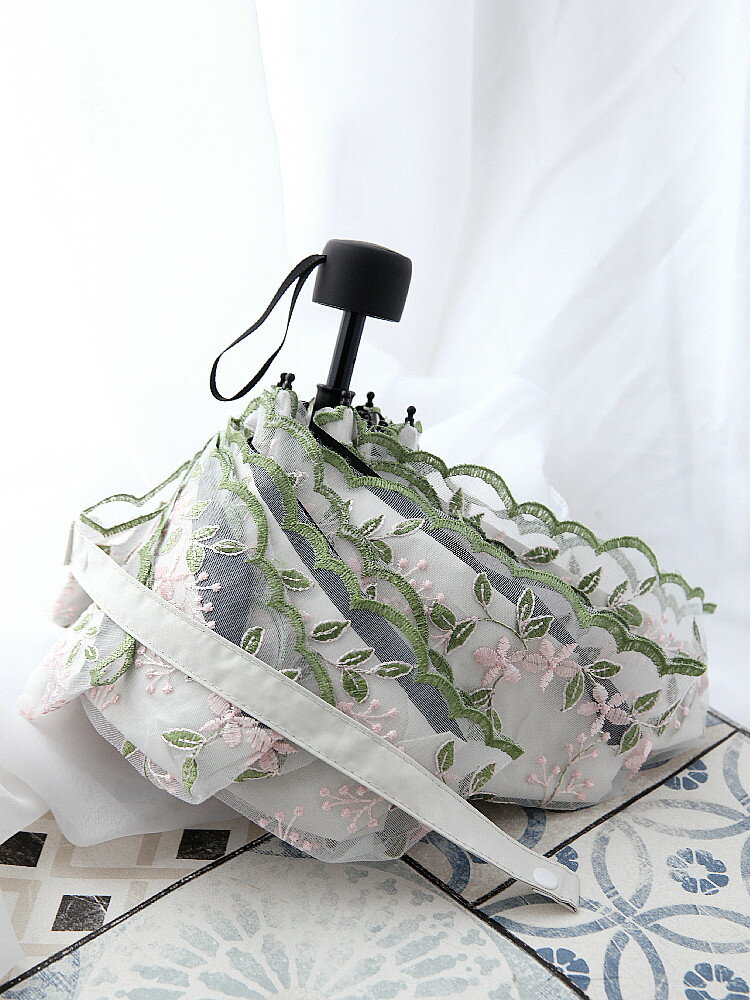 洋傘女士 夏天雙層網紗刺繡花朵三折疊黑膠晴雨傘拱形遮陽傘