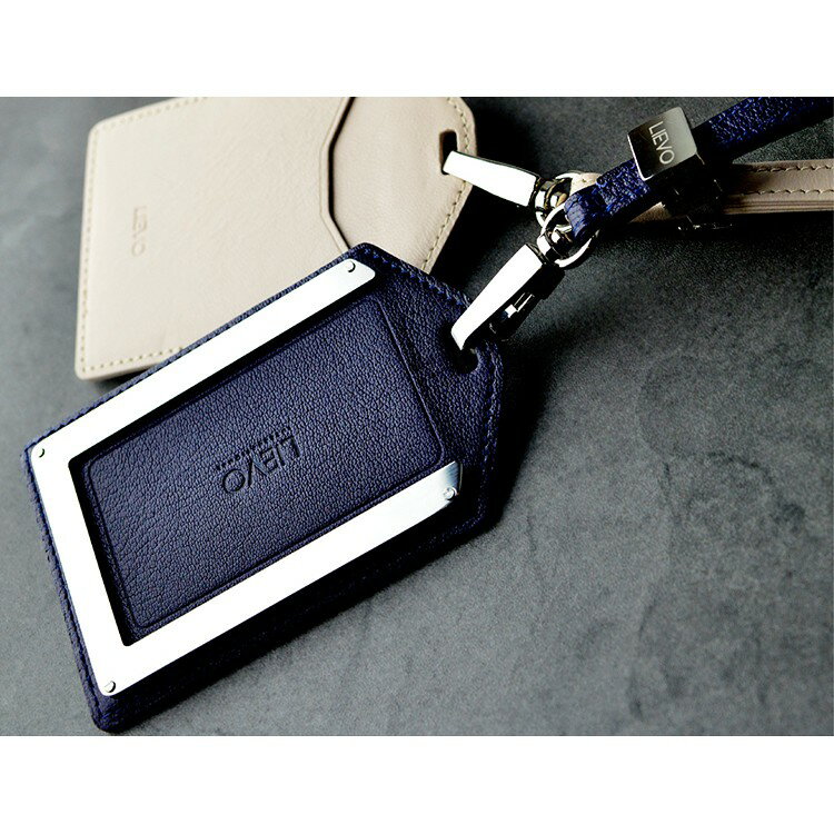 【LIEVO】 SHOW - 感應式證件套_石墨黑 (附禮盒包裝) 2