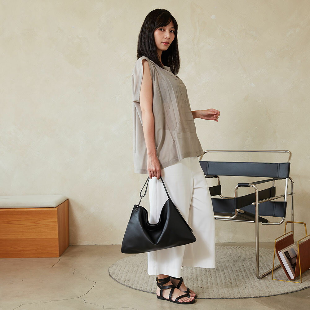 Equilateral Triangle Hobo Bag 等邊三角側背包 ◆ 手提包/側背包/單肩包 4