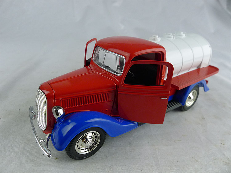 37 Ford Tanker 福特合金油罐皮卡運輸貨車模型老貨SpecCast 1:25