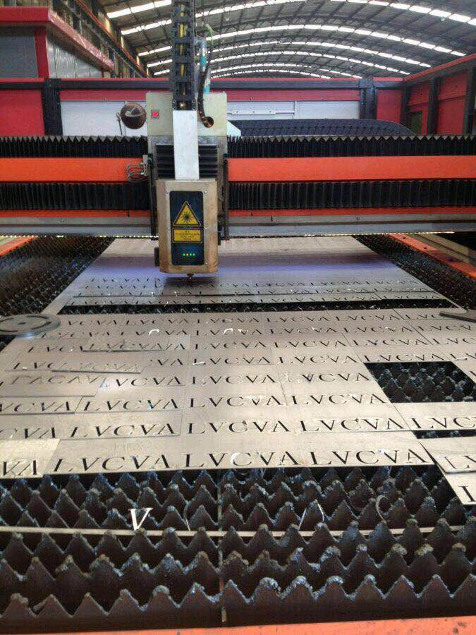 304不銹鋼板材鐳射切割316不銹鋼板加工定做鈑金折彎加工焊接定製
