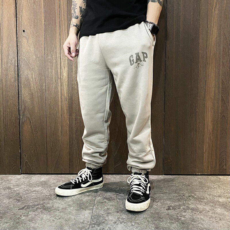 美國百分百【全新真品】GAP 長褲 刷毛 棉質 運動褲 綁繩 迪士尼聯名 長棉褲 黑色/淺卡其 CY17