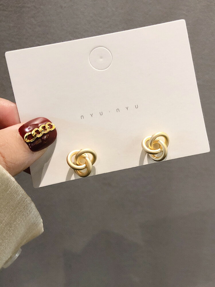 耳釘新款潮韓國東大門創意金屬相扣圓圈耳墜個性簡約網紅耳環1入